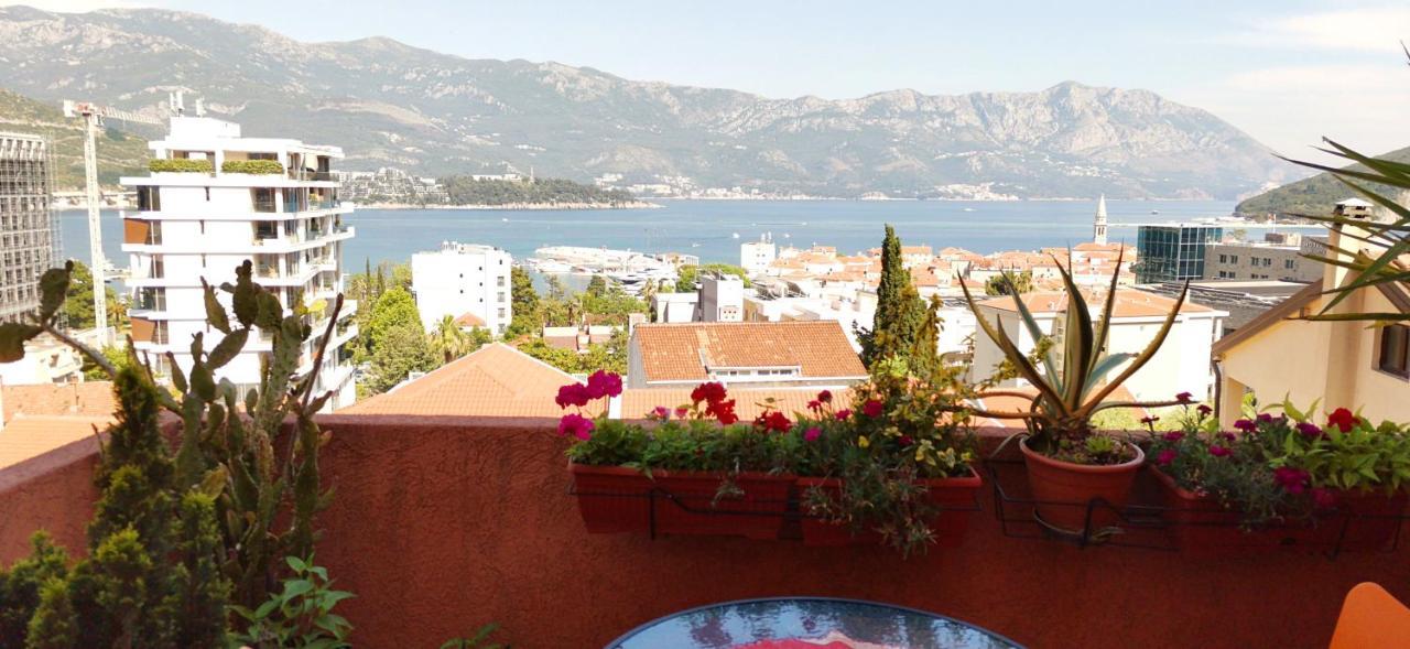 Jovana Sea View