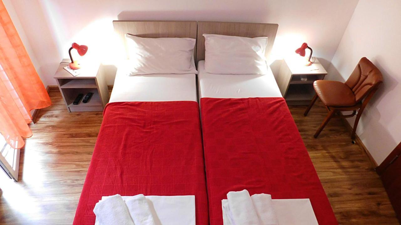 Jovana Sea View 3* Budva
