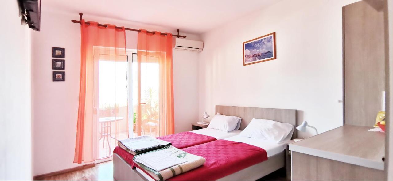 Guest house Jovana Sea View