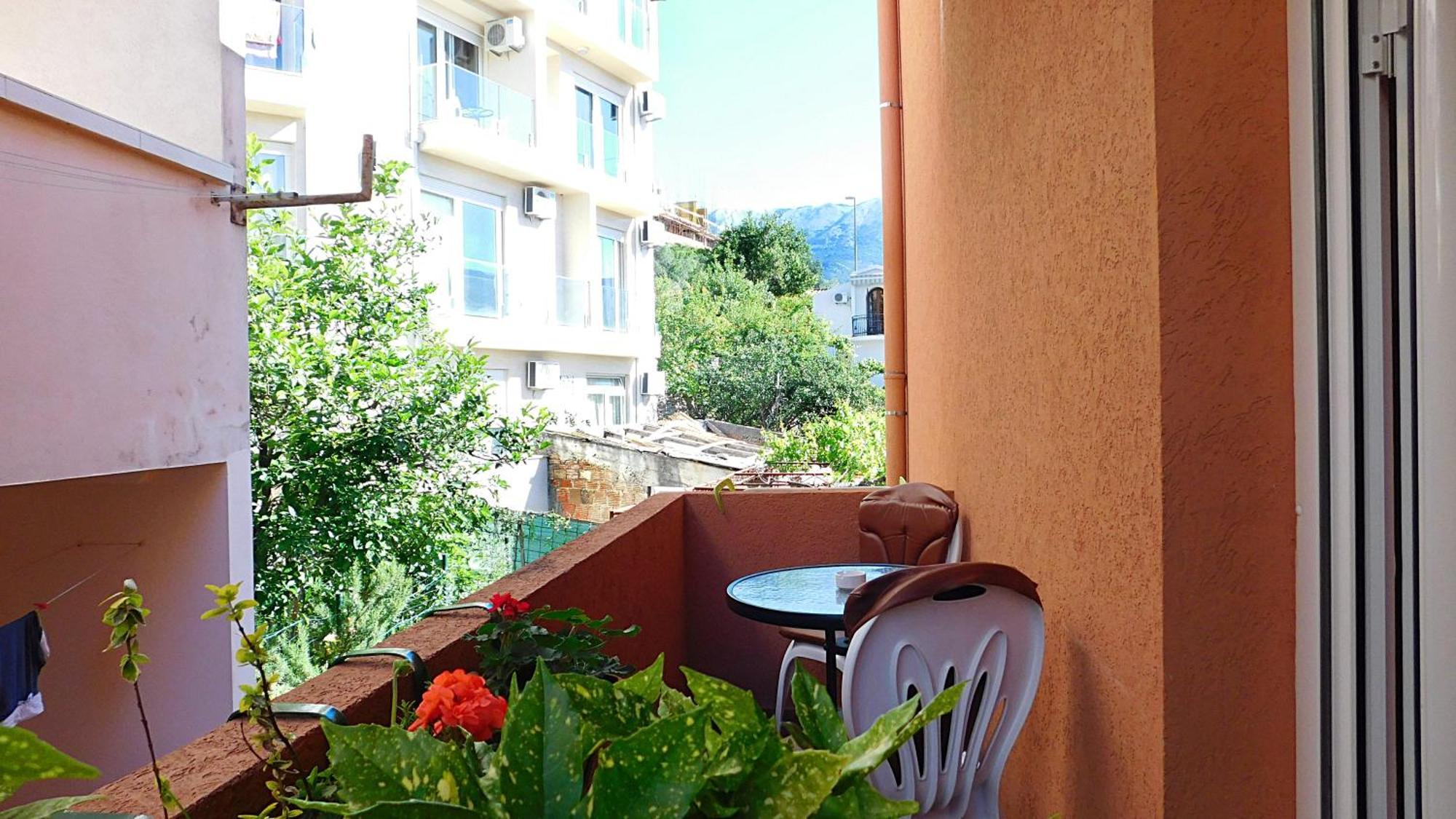Jovana Sea View Guest house 3*