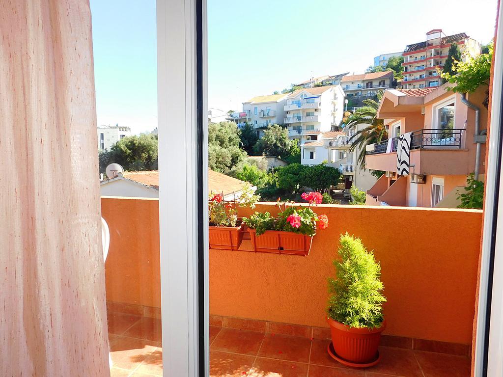 Guest house Jovana Sea View 3*