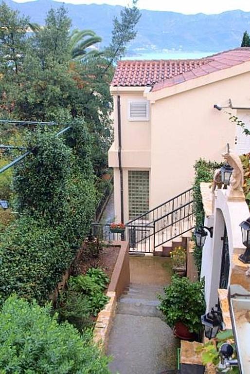 Jovana Sea View Guest house