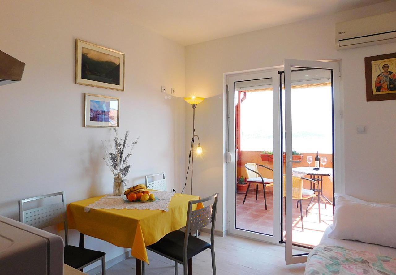 Affittacamere Jovana Sea View 3*