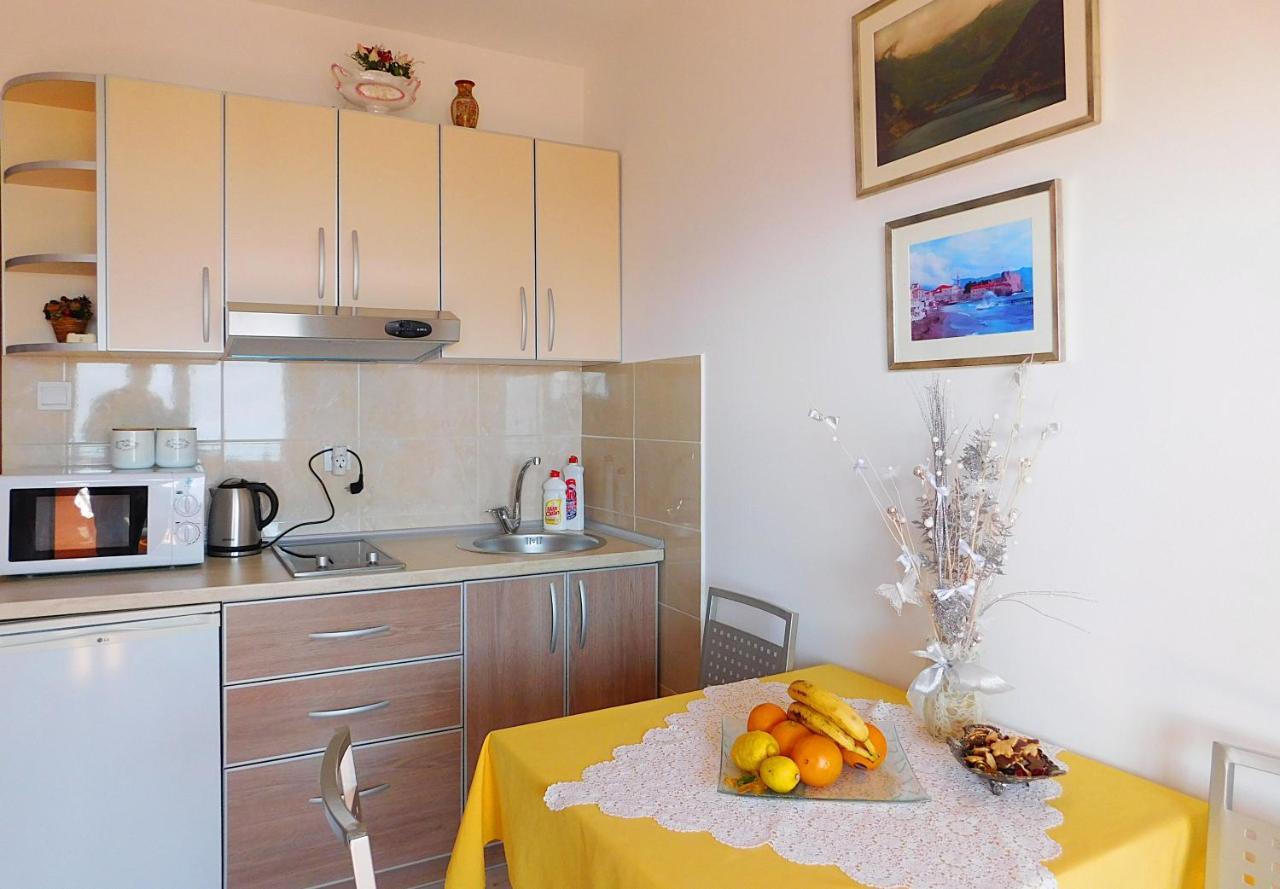 Jovana Sea View